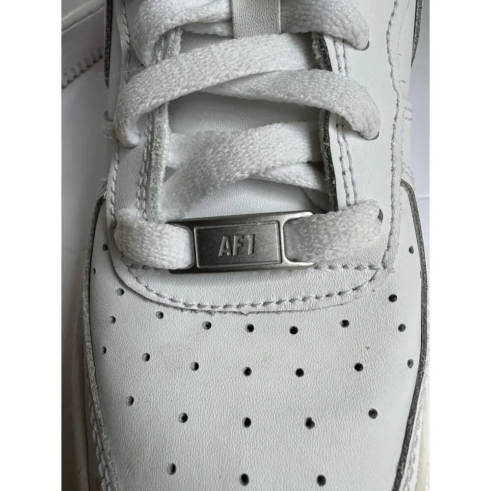Nike Size 6Y Air Force 1 Low Top Sneakers Womens 7.5 Mens 6 Triple White Retro - Picture 12 of 13